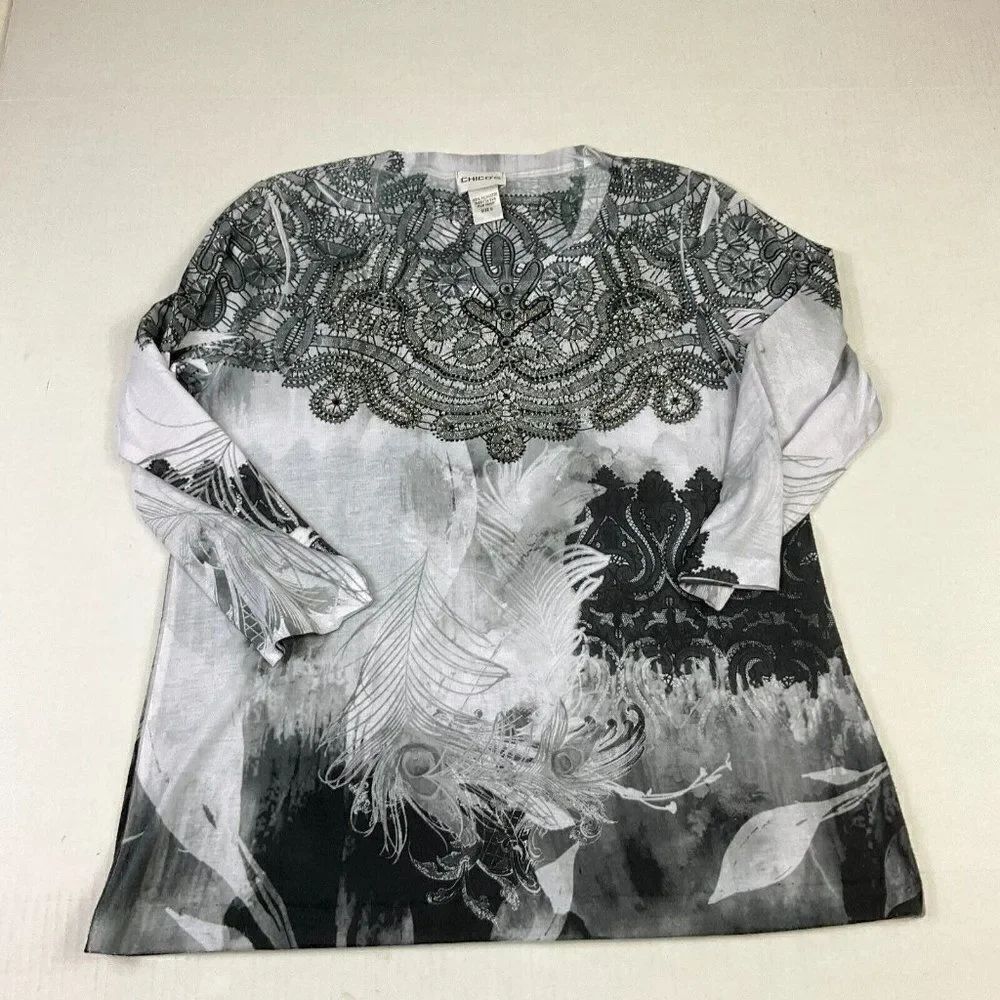 Chicos Studded Paisley Top Stretch Knit Scoop Neck 3/4 Sleeve Shirt 0 S Small